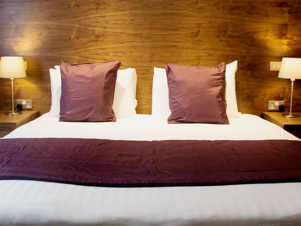 Hotel The White Hart Swindon Camera foto